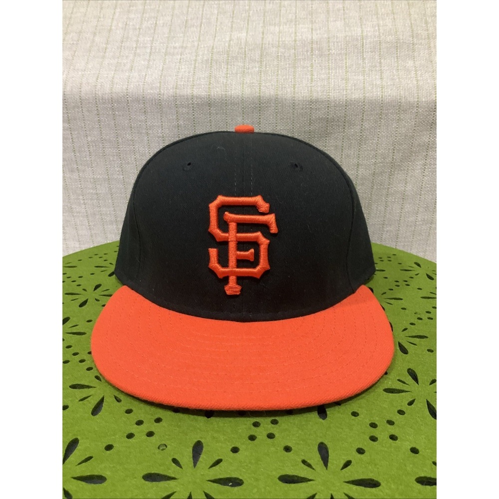 SF Giants Hat Black New Era 59Fifty Fitted 7 1/2 Official On-Field Cap